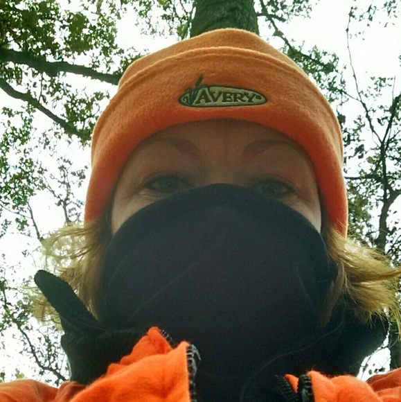 Meet your Posher, Ashley, "aka: ASH". - Picture 2 of 3